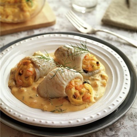 Rollitos de rodaballo y langostinos